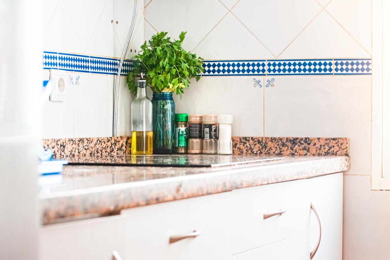 Sweet Room In Malaga Center "Homestay" - Habitacion Alojamiento En Apartamento Екстериор снимка